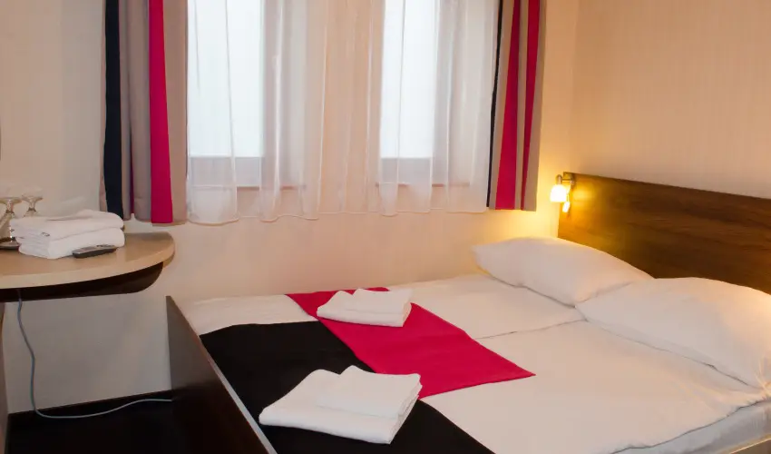 T Wellness Hotel Bnk - Augusztus 20 - hossz htvge