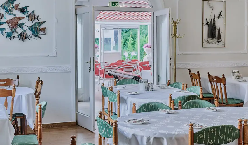 Tokajer Wellness Panzi� Keszthely - Augusztus 20. (min. 2 �j)
