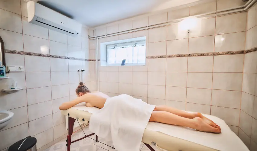 Tokajer Wellness Panzi� Keszthely - Augusztus 20. (min. 2 �j)