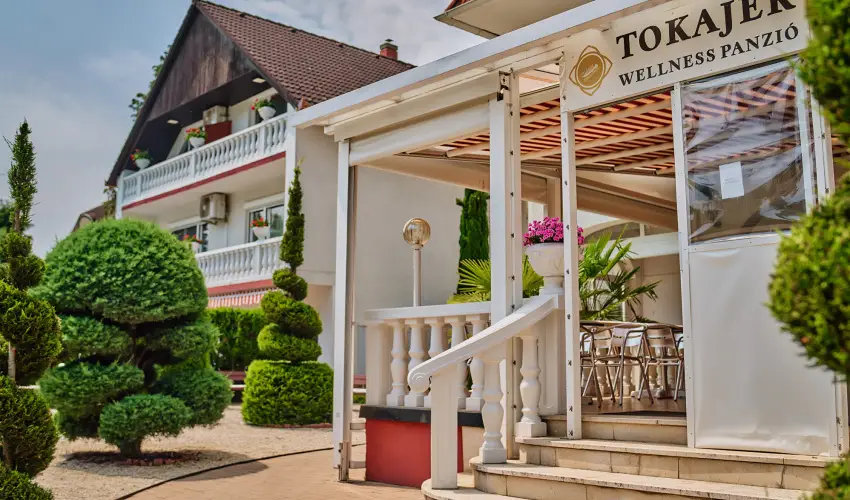 Tokajer Wellness Panzi� Keszthely - Augusztus 20. (min. 2 �j)