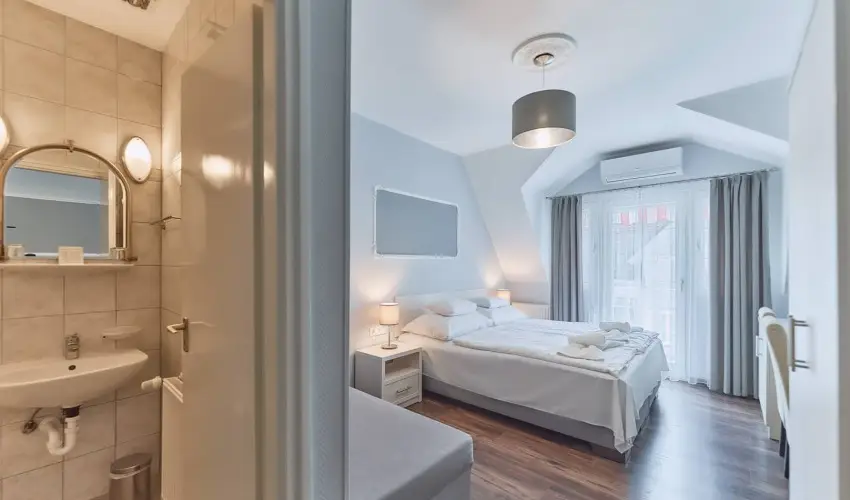 Tokajer Wellness Panzi� Keszthely - Augusztus 20. (min. 2 �j)