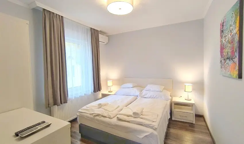 Tokajer Wellness Panzi� Keszthely - Augusztus 20. (min. 2 �j)