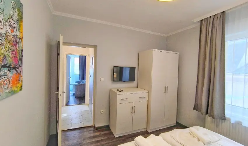 Tokajer Wellness Panzi� Keszthely - Augusztus 20. (min. 2 �j)