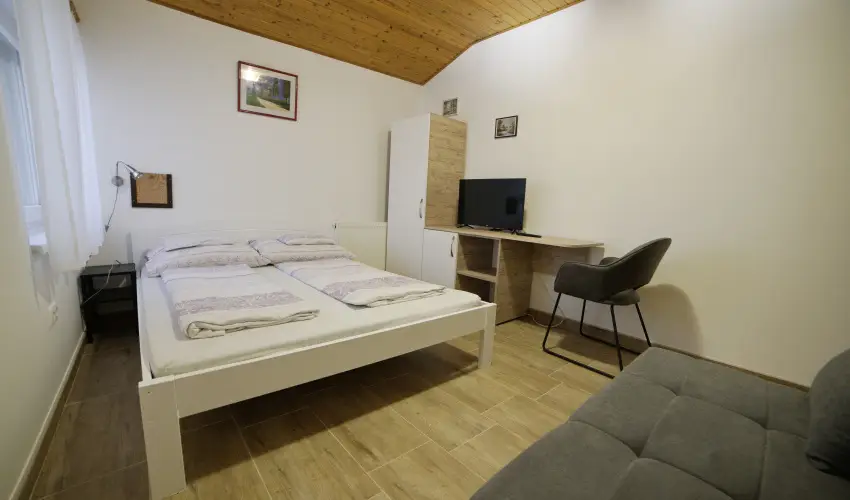 T�kert Fogad� Nagym�nyok - Augusztus 20. (min. 5 �j)