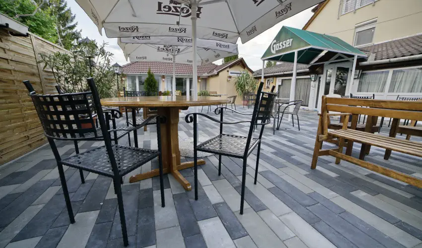 T�kert Fogad� Nagym�nyok - Augusztus 20. (min. 5 �j)