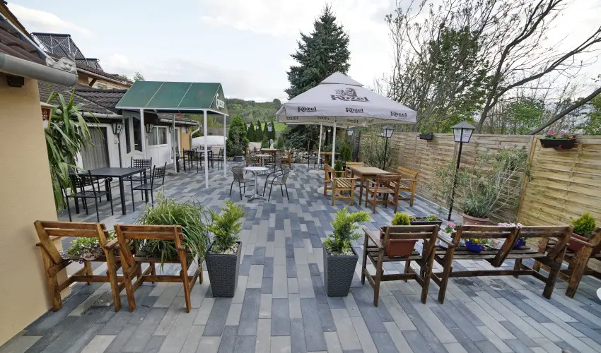 T�kert Fogad� Nagym�nyok - Augusztus 20. (min. 5 �j)