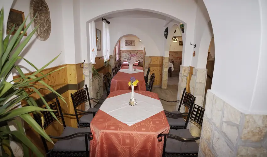 T�kert Fogad� Nagym�nyok - Augusztus 20. (min. 5 �j)