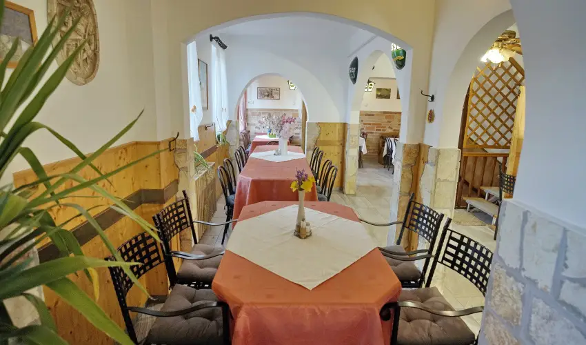 T�kert Fogad� Nagym�nyok - Augusztus 20. (min. 5 �j)