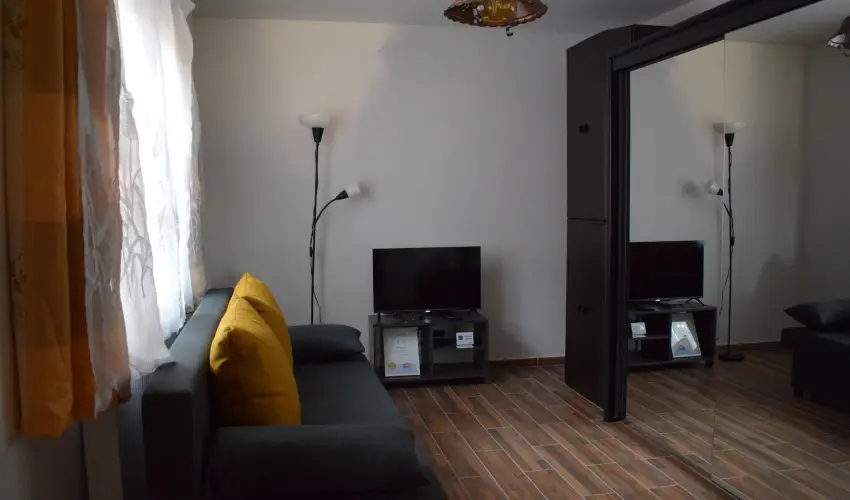 T�csi lak Szigetszentm�rton - Augusztus 20. (min. 2 �j)