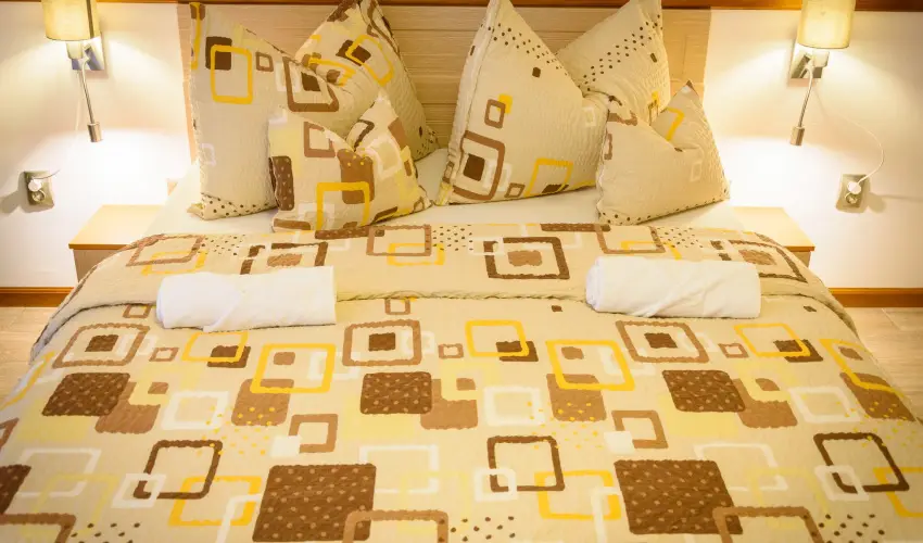 Tulipn Vendghz rvnyes - Augusztus 20. (min. 3 j)