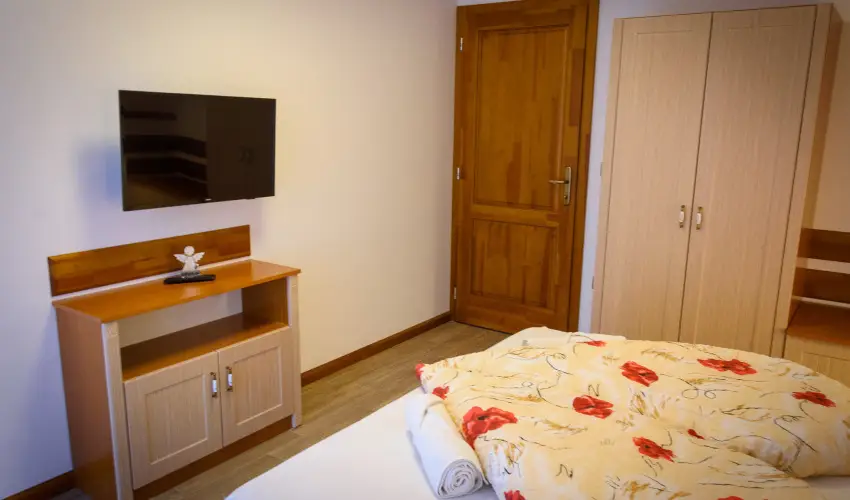 Tulipn Vendghz rvnyes - Augusztus 20. (min. 3 j)