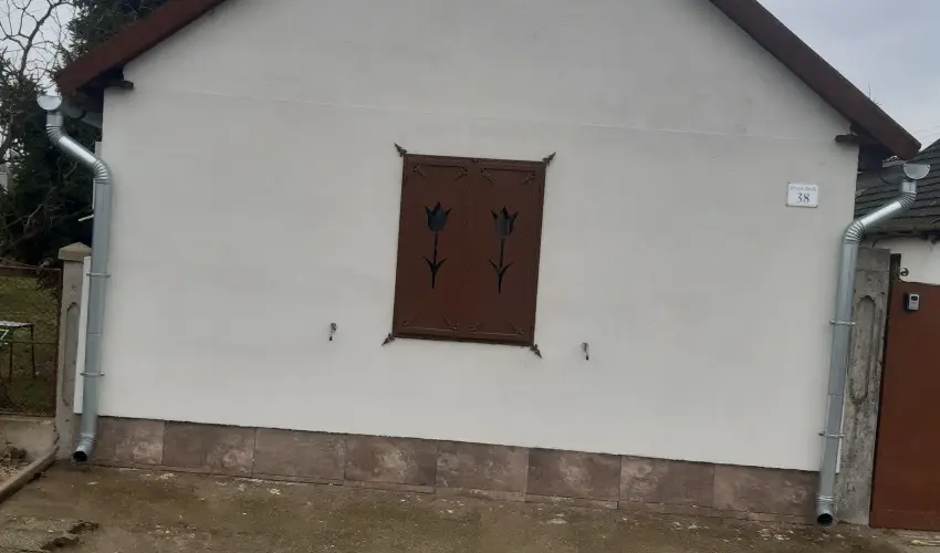 Tulip�nos Vend�gh�z �r - Augusztus 20.