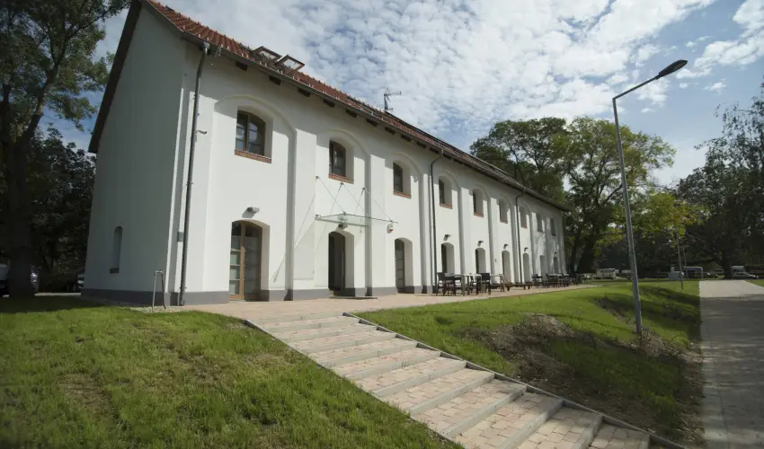 Vadkert Major S�rv�r - Augusztus 20.