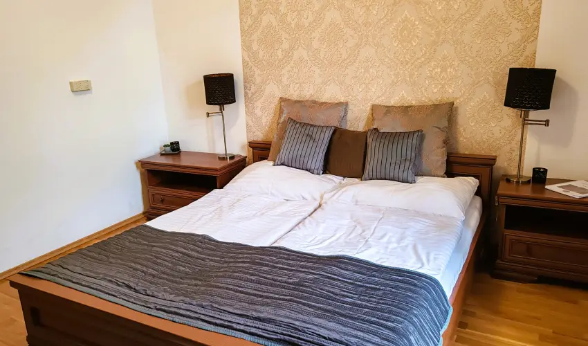 V�rosi Vend�gh�z Szentendre Szentendre - Augusztus 20.