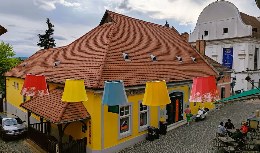 V�rosi Vend�gh�z Szentendre Szentendre - Augusztus 20.