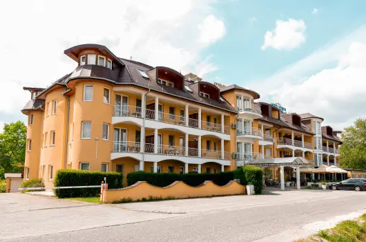 Venus Hotel - Augusztus 20.