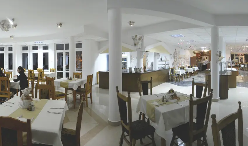 Venus Hotel Zalakaros - Augusztus 20. (min. 3 �j)