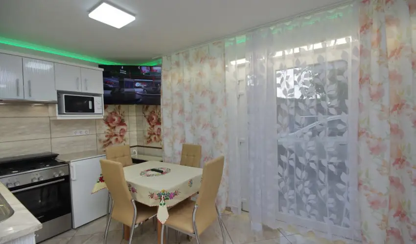 Veronika Apartman De Luxe Gyula - Augusztus 20. (min. 2 �j)