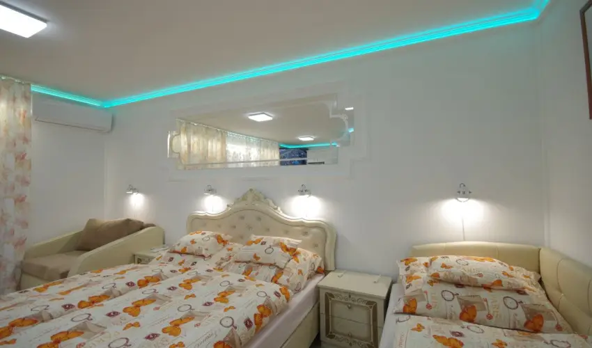 Veronika Apartman De Luxe Gyula - Augusztus 20. (min. 2 �j)