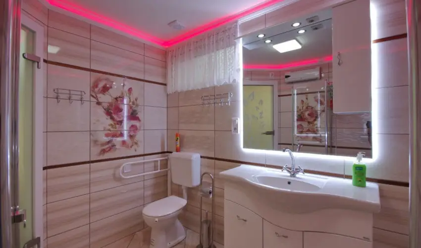 Veronika Apartman De Luxe Gyula - Augusztus 20. (min. 2 �j)