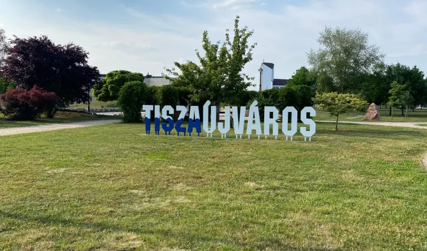 Vica Apartman Tisza�jv�ros - Augusztus 20. (min. 2 �j)