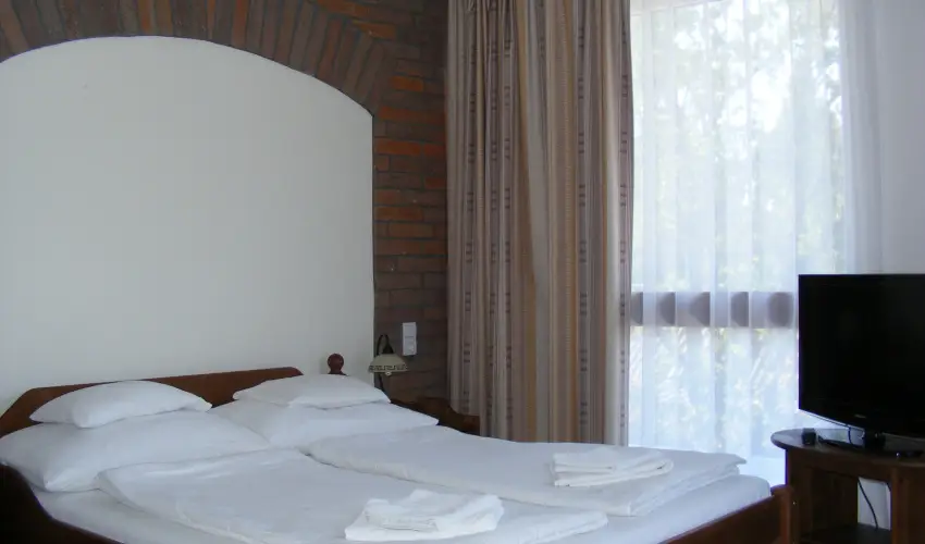 Viktor Bor- s Vendghz Balatonmriafrd - Augusztus 20.