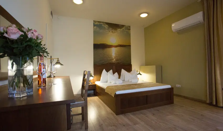 Viktor Bor- s Vendghz Balatonmriafrd - Augusztus 20.