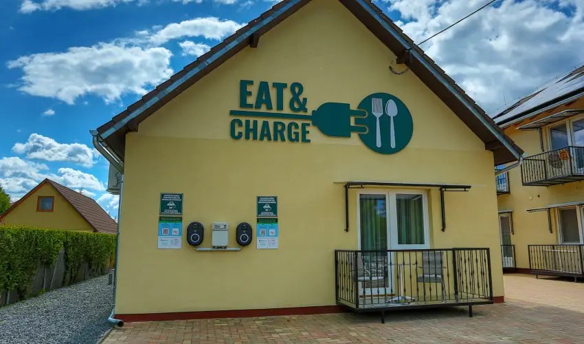 Viktor Bor- s Vendghz Balatonmriafrd - Augusztus 20.