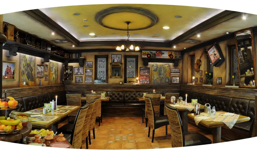 Hotel Villa Classica P�pa - Augusztus 20.