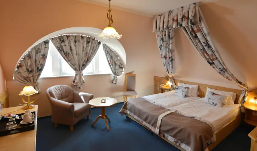 Hotel Villa Classica P�pa - Augusztus 20.