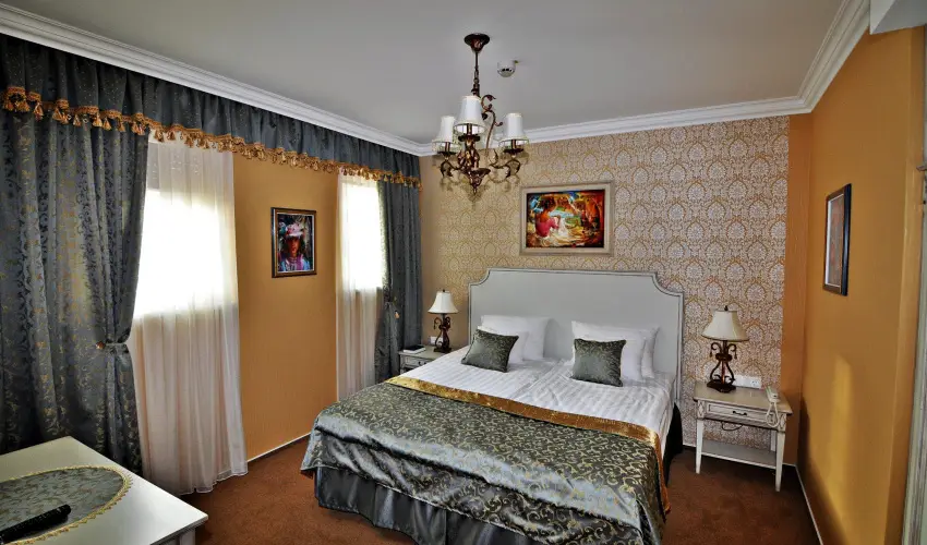 Hotel Villa Classica P�pa - Augusztus 20.