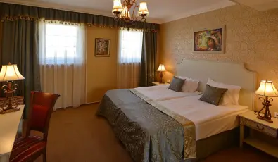 Hotel Villa Classica P�pa
