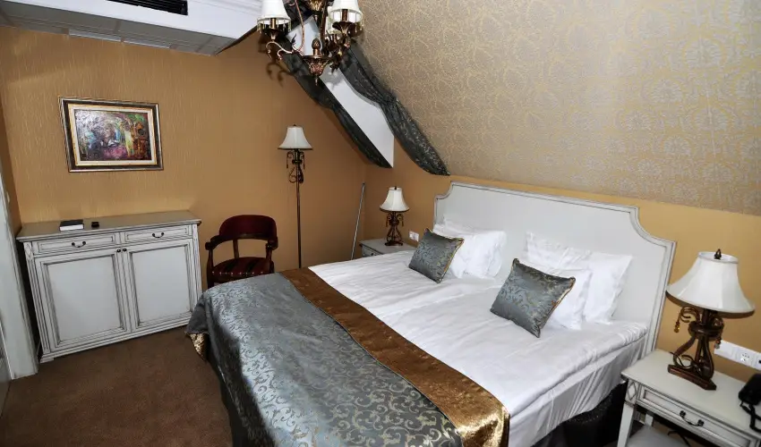 Hotel Villa Classica P�pa - Augusztus 20.