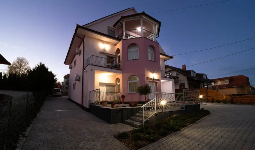 Villa Lotus Zalakaros Zalakaros - Augusztus 20. (min. 2 �j)