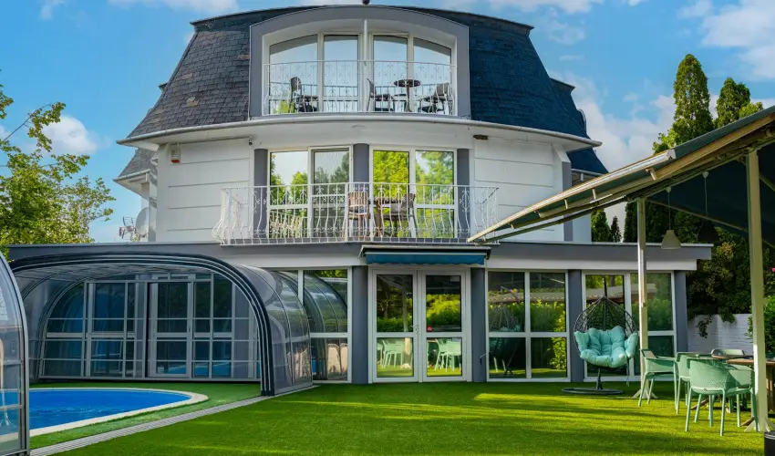 Villa MyLake Zamrdi - Augusztus 20.