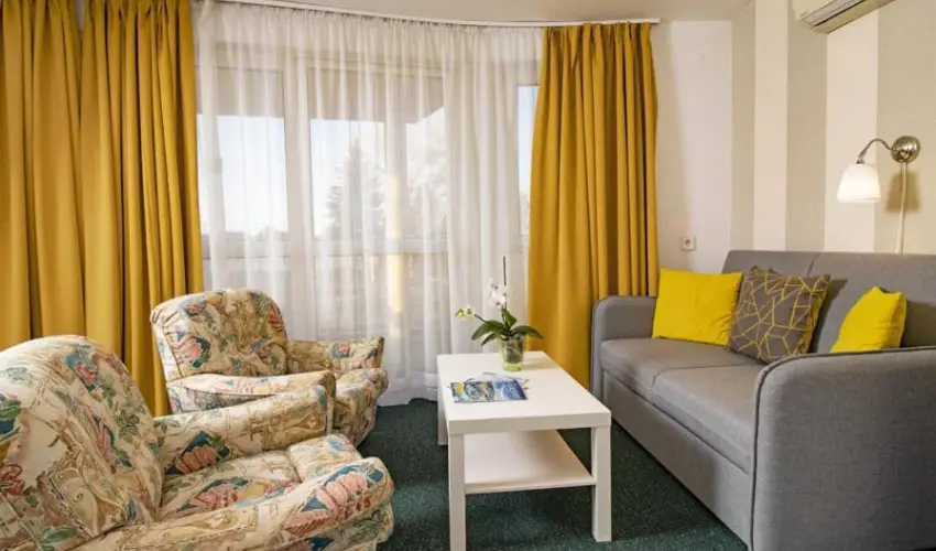 Villa MyLake Zamrdi - Augusztus 20.