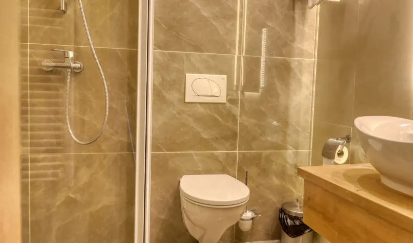 Hotel Villa Park Szilv�sv�rad - Augusztus 20.