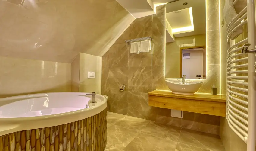 Hotel Villa Park Szilv�sv�rad - Augusztus 20.