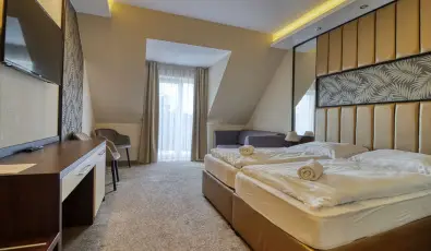 Hotel Villa Park Szilv�sv�rad