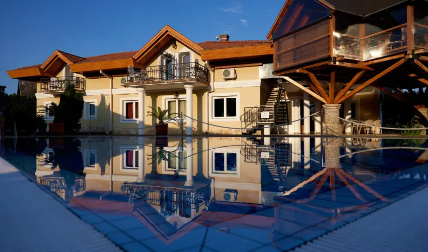Villa Plattensee Vonyarcvashegy - Augusztus 20. (min. 2 �j)