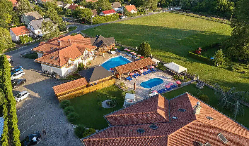 Villa Plattensee Vonyarcvashegy - Augusztus 20. (min. 2 �j)