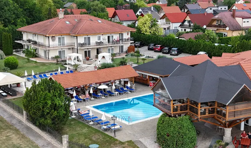 Villa Plattensee Vonyarcvashegy - Augusztus 20. (min. 2 �j)