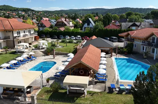 Villa Plattensee - Augusztus 20. (min. 2 �j)