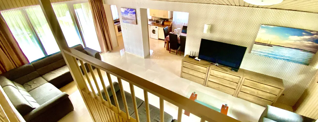 Villa 55 & Pool Sifok - Augusztus 20. (min. 5 j)