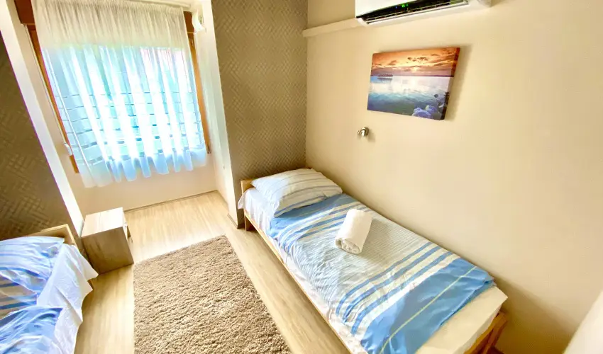 Villa 55 & Pool Sifok - Augusztus 20. (min. 5 j)