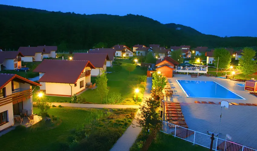 Villapark Vrgesztes Vrgesztes - Augusztus 20. (min. 3 j)