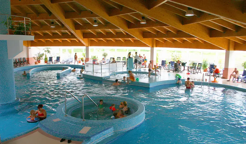 Villapark Vrgesztes Vrgesztes - Augusztus 20. (min. 3 j)