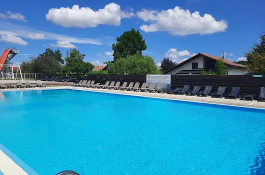 Villapark Vrgesztes - Augusztus 20. (min. 3 j)