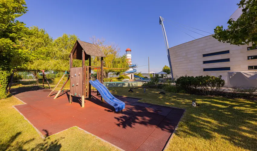 Vital Hotel Nautis Grdony - Augusztus 20.