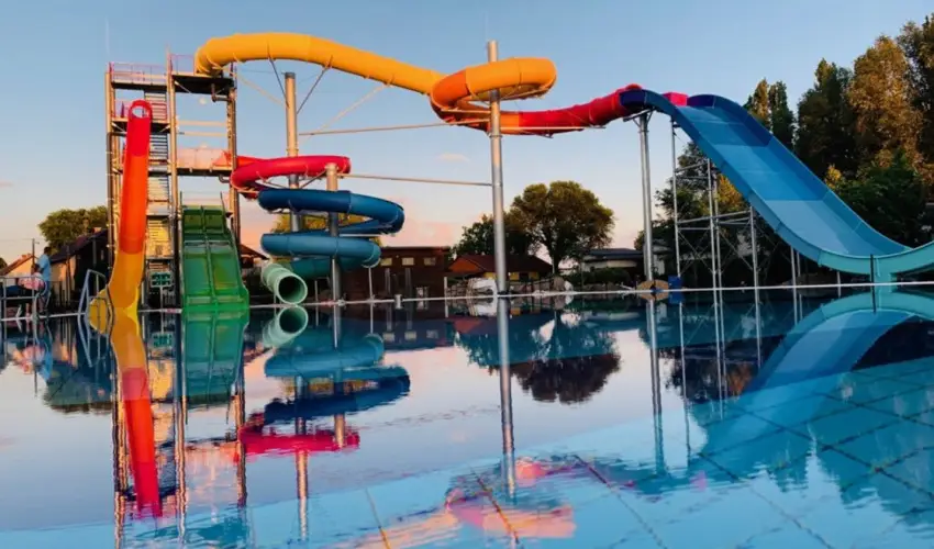 Vrs lom Apartman Panzi Tiszakcske Tiszakcske - Augusztus 20.